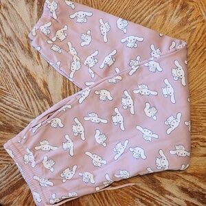 Cinnamon Roll Sweat Pants